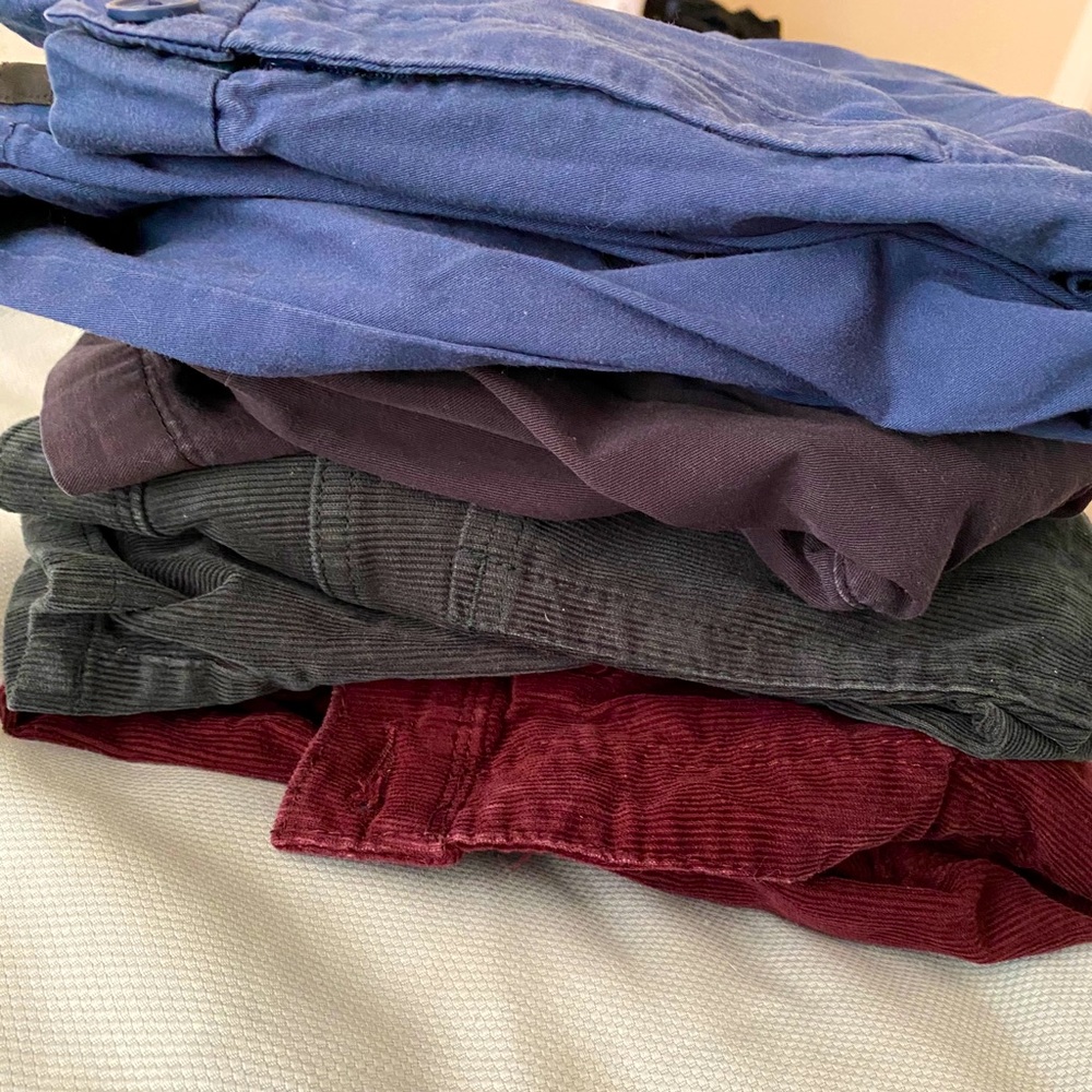 Stack of Men’s pants. Great Condition.